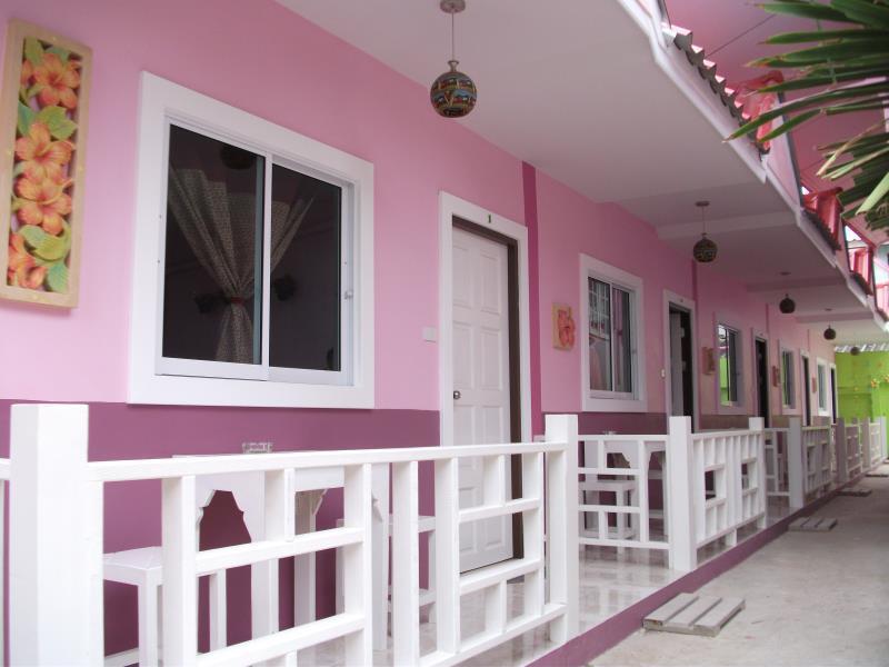 Baan Kaneang Koh Larn Ngoại thất bức ảnh