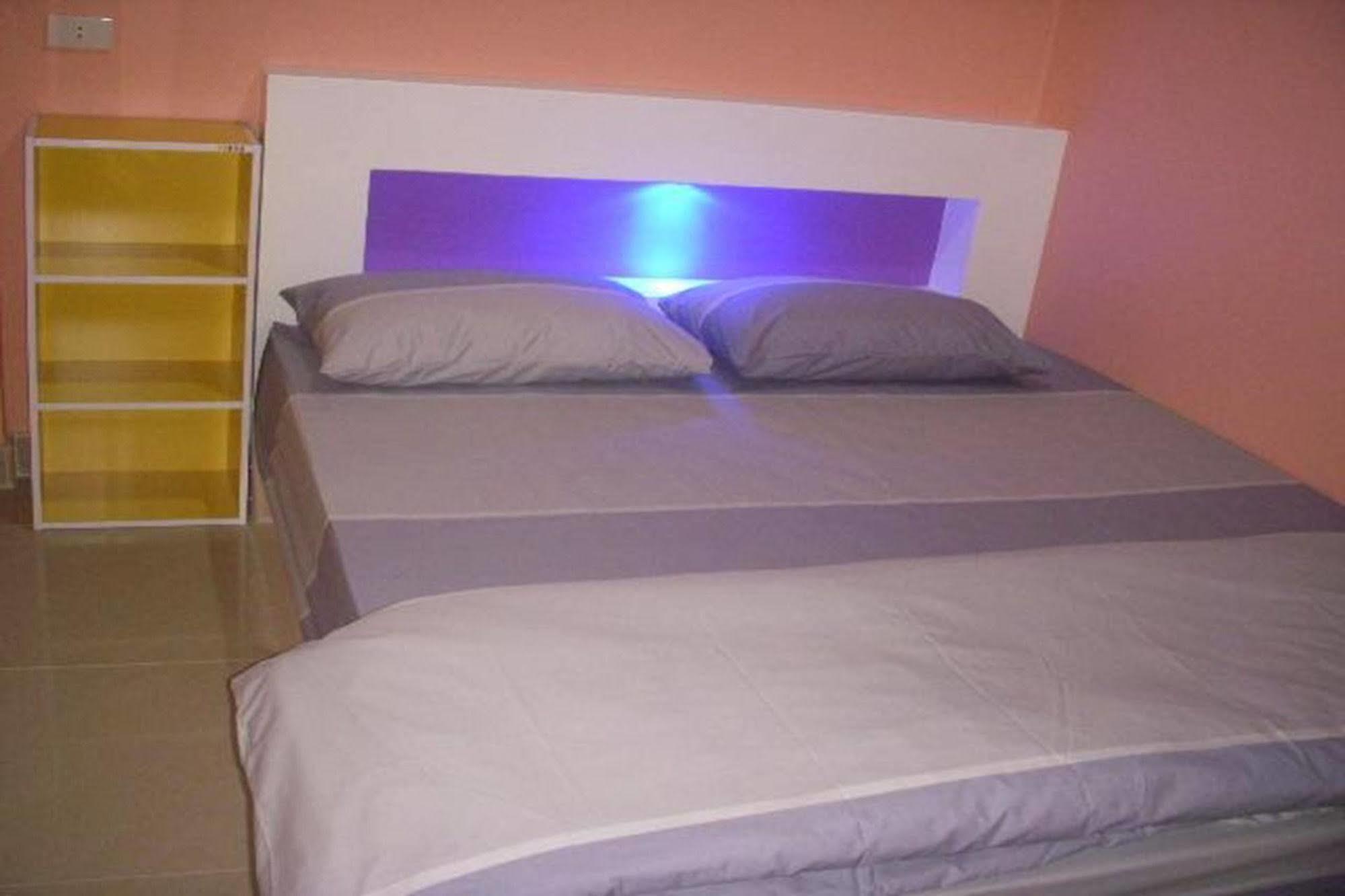 Baan Kaneang Koh Larn Ngoại thất bức ảnh