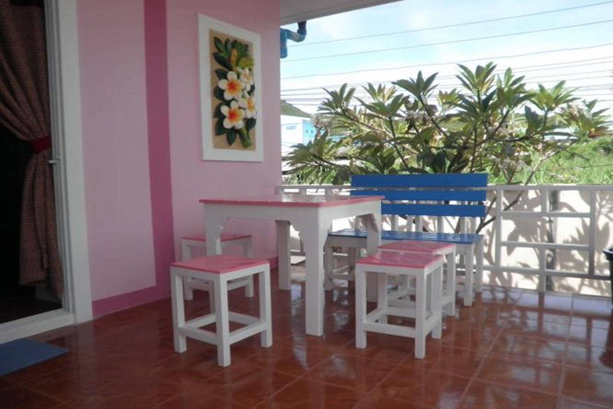 Baan Kaneang Koh Larn Ngoại thất bức ảnh